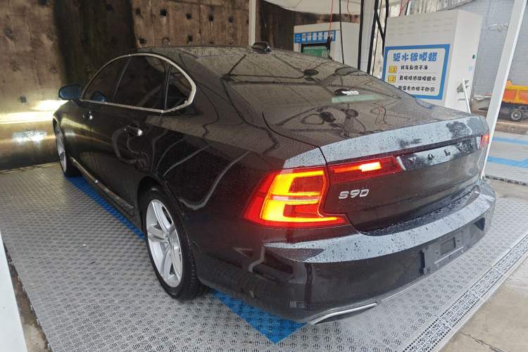 Used Volvo S90 2019 T5 Zhiyi Edition