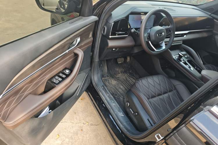 Used Geely Auto Monjaro L 2025 2.0TD Automatic Xingyun Version