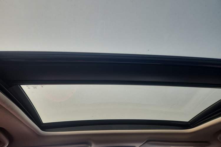 Used Honda Vezel 2020 1.5L CVT Elite Edition
