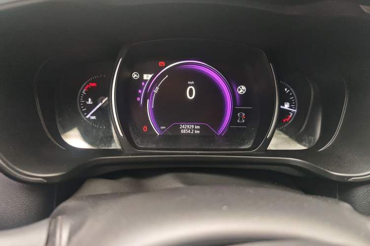 Used Renault Kadjar 2016 2.0L Two-Wheel-Drive Luxury Edition