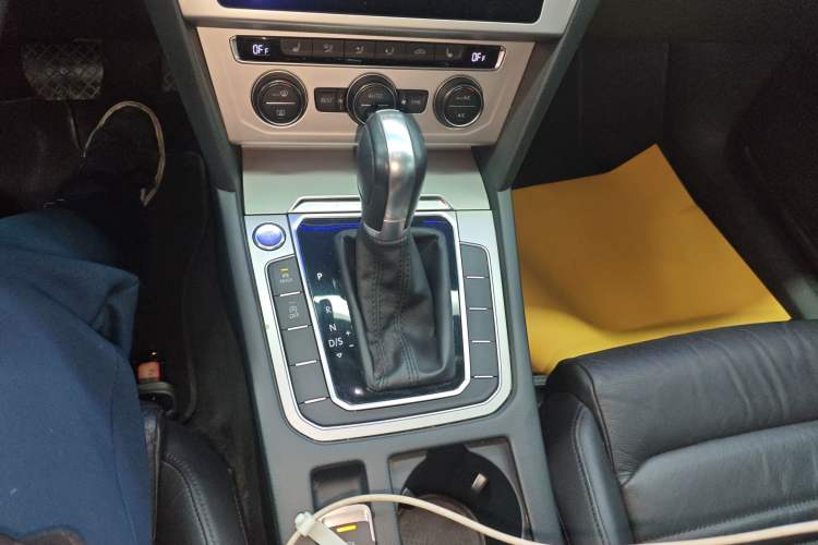 Used Volkswagen Variant 2018 380TSI Two-Wheel Drive Comfort Edition