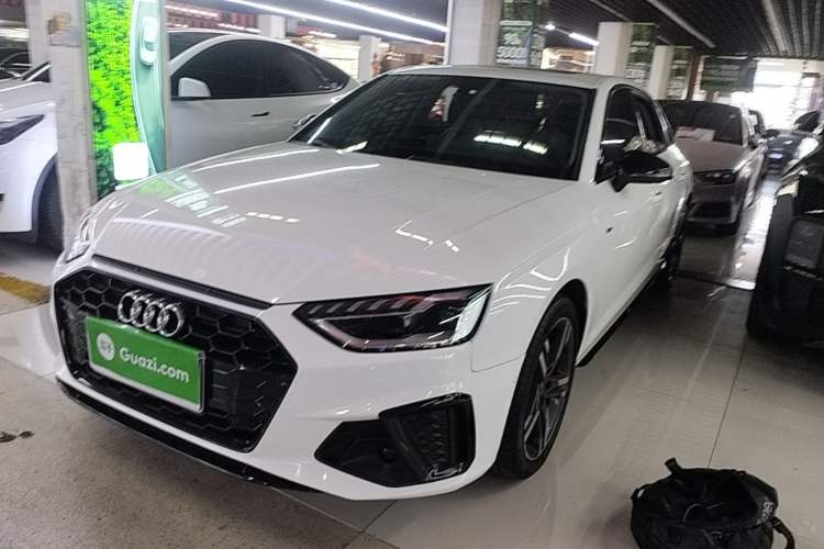 Used Audi A4L 2022 40 TFSI Luxury Dynamic Model Guazi used car, China used car export, Used car for sale, Used  cars, Cheapest cars for sale