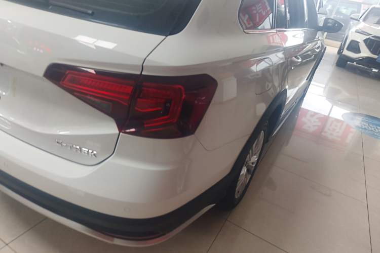 Used Volkswagen C-TREK 2018 1.5L Automatic Comfort Model Right Rear Taillight