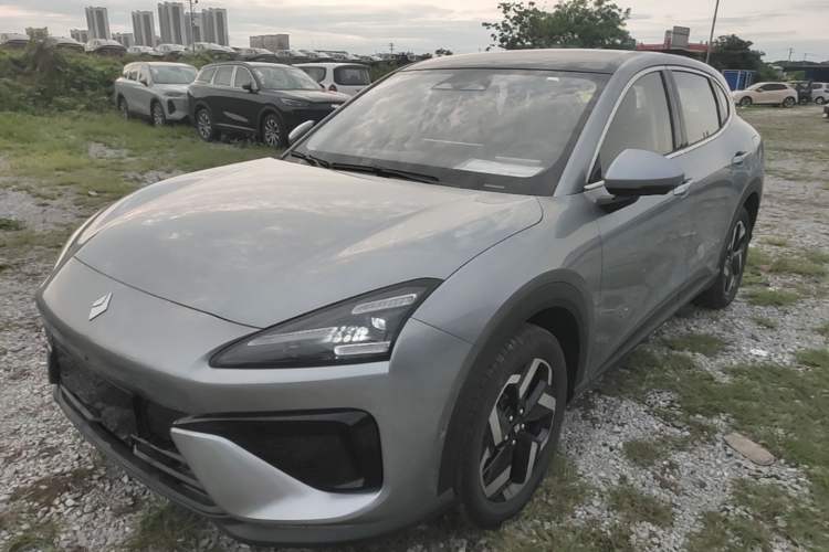 Used Baojun Yunhai 2024 60km Plug-in Hybrid Version