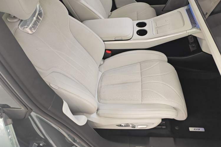 Used XPeng G9 2025 625 Long-Range Max
