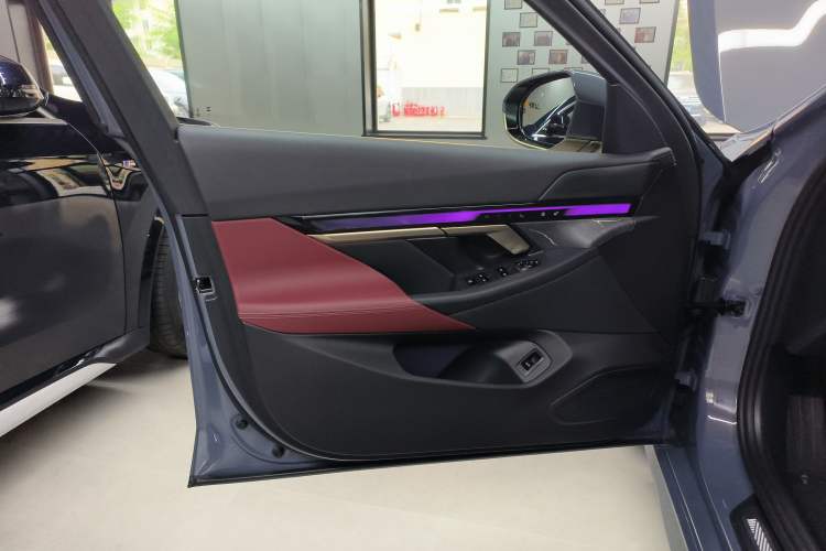 Used BMW i5 2024 eDrive 35L M Sport Package