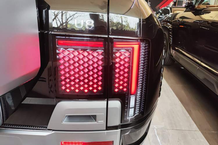 Used Yangwang U8 2023 Luxury Edition