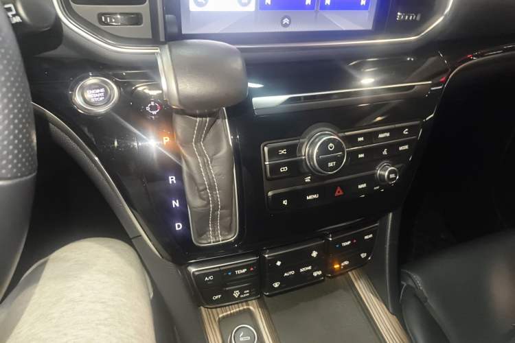 Used GAC Trumpchi M8 2020 Flagship Model 390T Prestige Edition