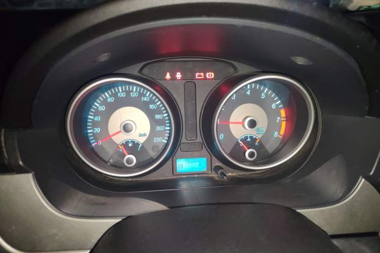 Used Buick Excelle 2013 1.5L Automatic Classic Model
