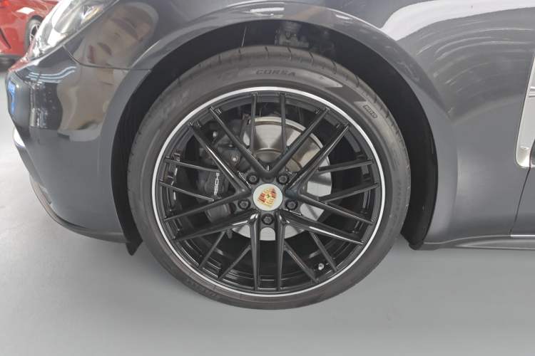 Used Porsche Panamera 2019 Panamera Executive Long Wheelbase 2.9T Exterior 4