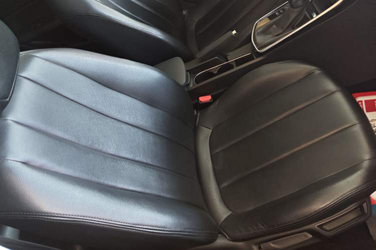 Used Peugeot 308 2018 1.6L Automatic Luxury Edition Right Front Seat