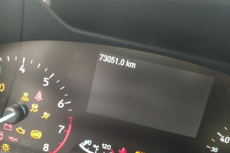 Used Ford Focus Active 2020 EcoBoost 180 Automatic Titanium Edition Odometer Close Up