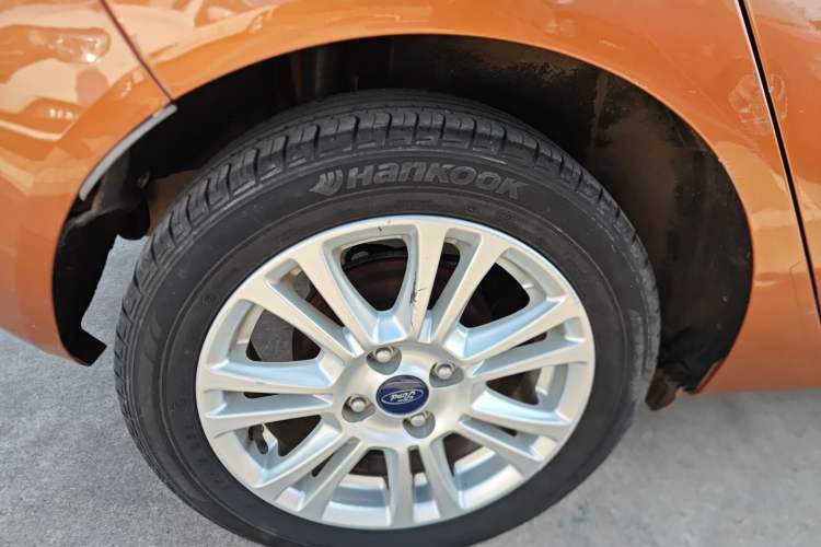 Used Ford Fiesta 2013 Hatchback 1.5L Automatic Fashion Edition