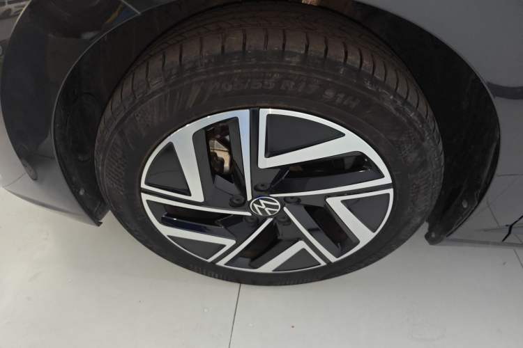 Used Volkswagen Sagitar 2023 300TSI DSG Excellence Edition Exterior 4