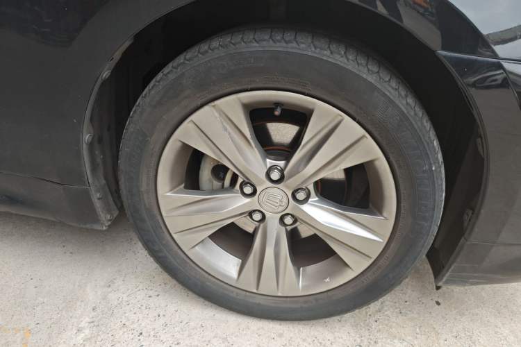 Used Toyota Crown 2015 2.5L Smart Edition
