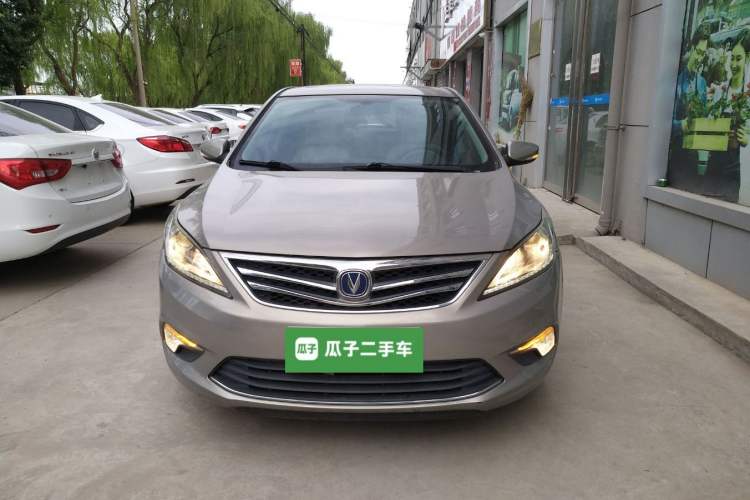 Used CHANGAN Eado 2016 1.6L Manual Fashion Edition Front