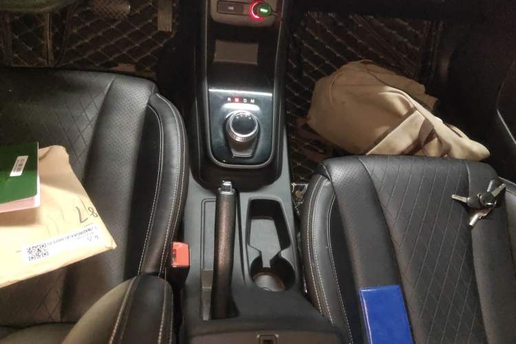 Used Baojun 310W 2018 1.5L Automatic Luxury Version China V