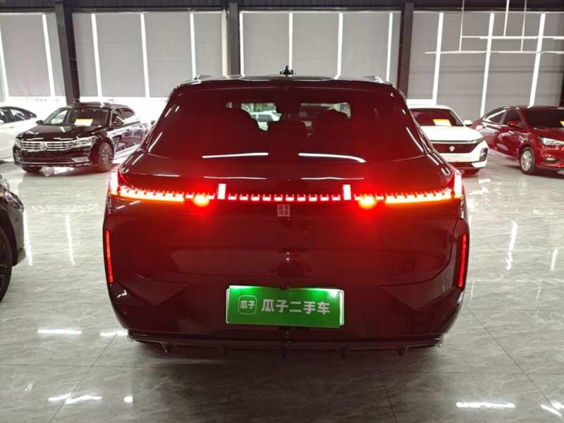 Used Lynk & Co 08 EM-P 2023 220km All-Wheel-Drive Performance Halo — 5