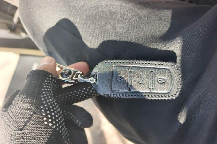 Used Zotye T700 2017 1.8T Dual-Clutch Luxury Model Vehicle Key