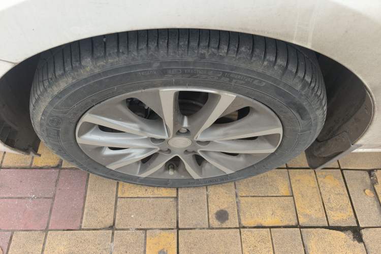 Used Buick GL6 2021 323T Mild Hybrid Connect Luxury Model
