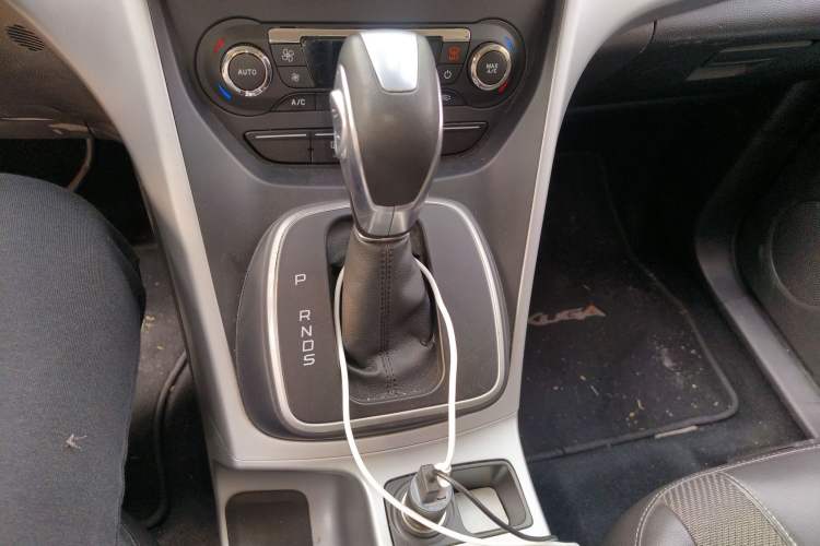 Used Ford Kuga 2015 1.5L GTDi Two-Wheel Drive Fashion Edition