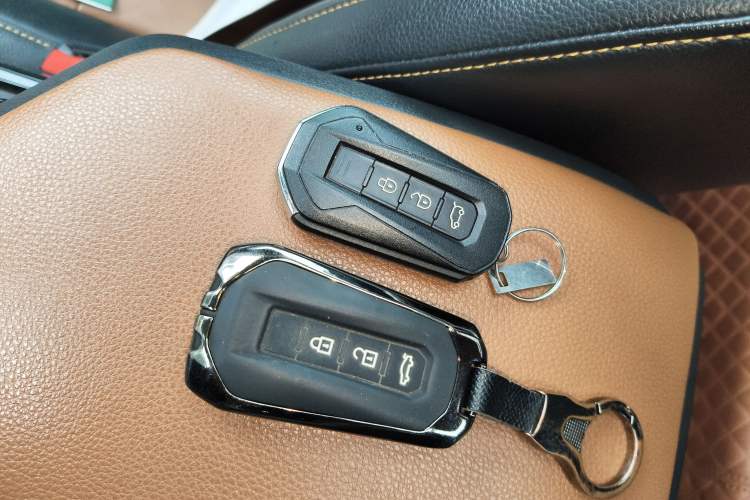 Used JMC Yusheng S330 2016 1.5L GTDi Automatic Two-Wheel Drive Prestige Edition
