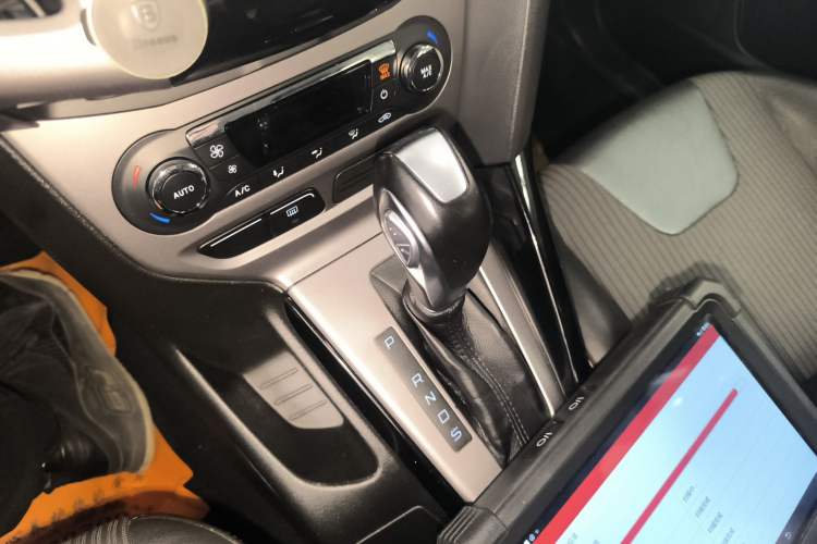 Used Ford Focus 2012 Hatchback 1.6L Automatic Fashion Edition