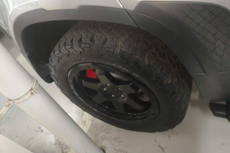 Used Land Rover Defender 2022 110 P400 Dark Edition
