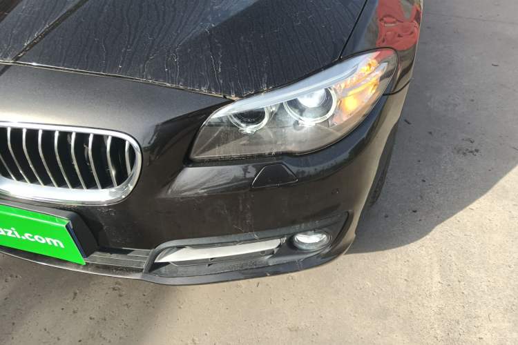 Used BMW 5 Series 2014 525Li Leading Model
