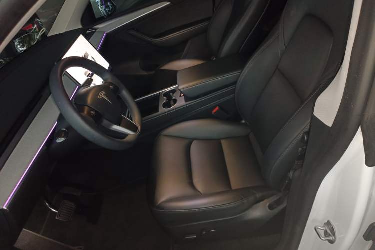 Used Tesla Model Y 2024 Rear-Wheel-Drive Version