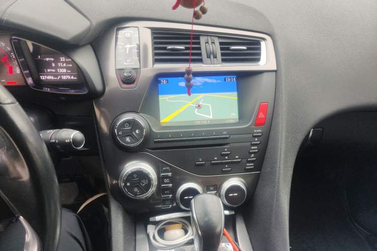 Used DS 5 2012 1.6T Elegant Edition Audio And AC Panel