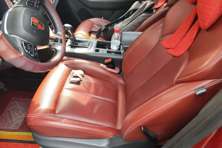 Used Roewe RX5 2016 30T Four-Wheel Drive Automatic Internet Smart Luxury Edition
