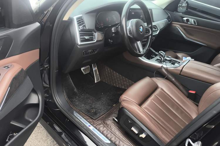 Used BMW X5 2019 xDrive40i M Sport Package
