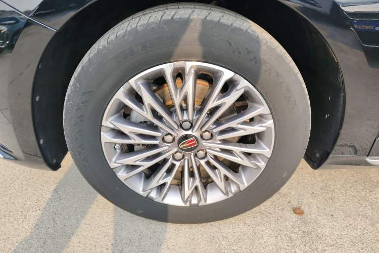 Used Hongqi H5 2023 1.5T DCT Smart Connect Flagship Edition

