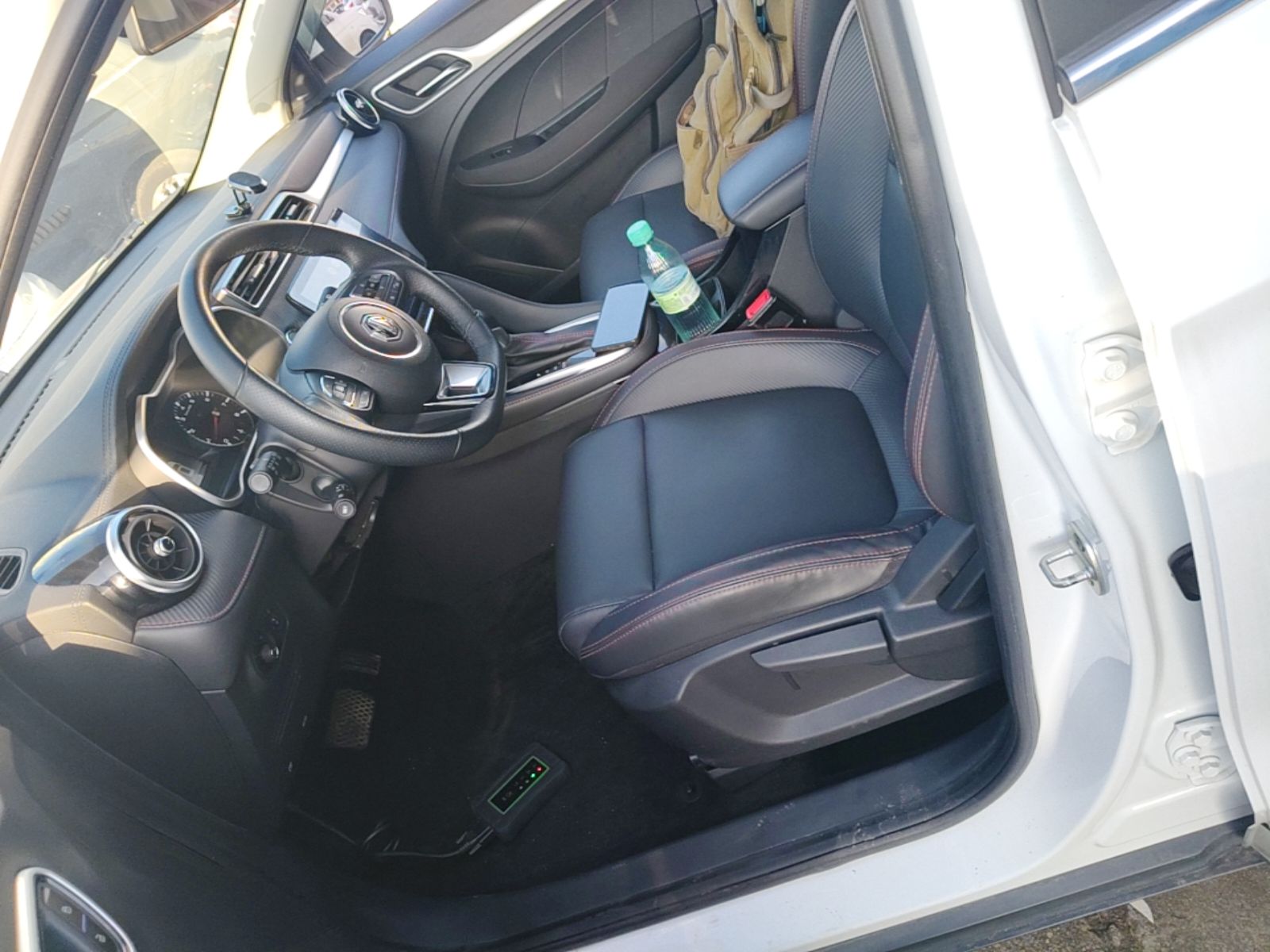 MG ZS 2022 180 DVVT Automatic Global Million-Unit 958 Edition — снимка 17