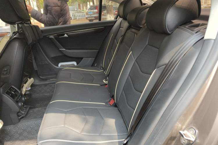 Used Volkswagen Magotan 2015 1.8TSI Prestige Model