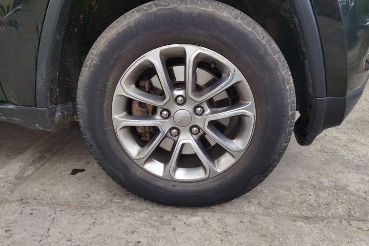 Used Jeep Grand Cherokee 2015 3.0L Comfort Navigation Edition