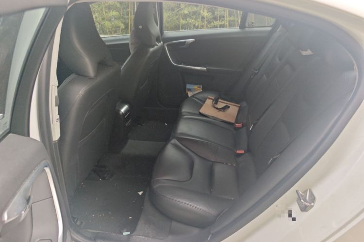 Used Volvo S60 2019 S60L Facelift T5 Intelligent Advanced Edition
