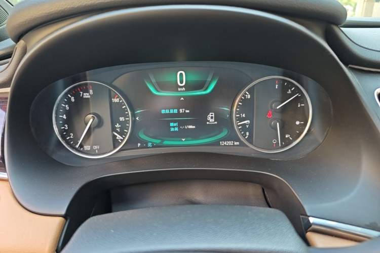 Used Buick LaCrosse 2018 28T Luxury Model
