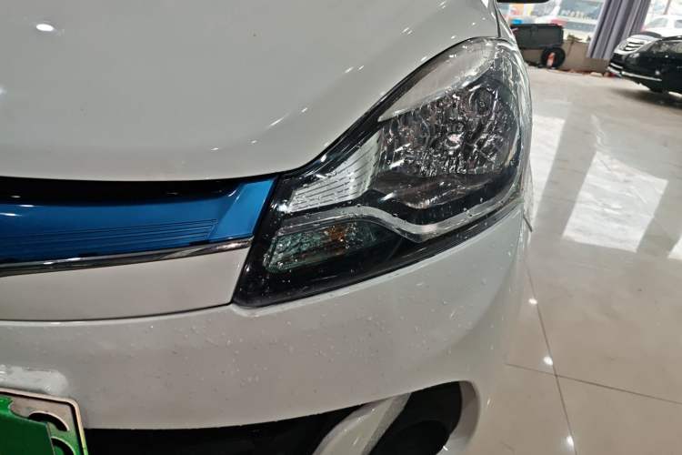 Used CHANGAN Benni EV 2019 EV360 Standard Model Left Front Headlight