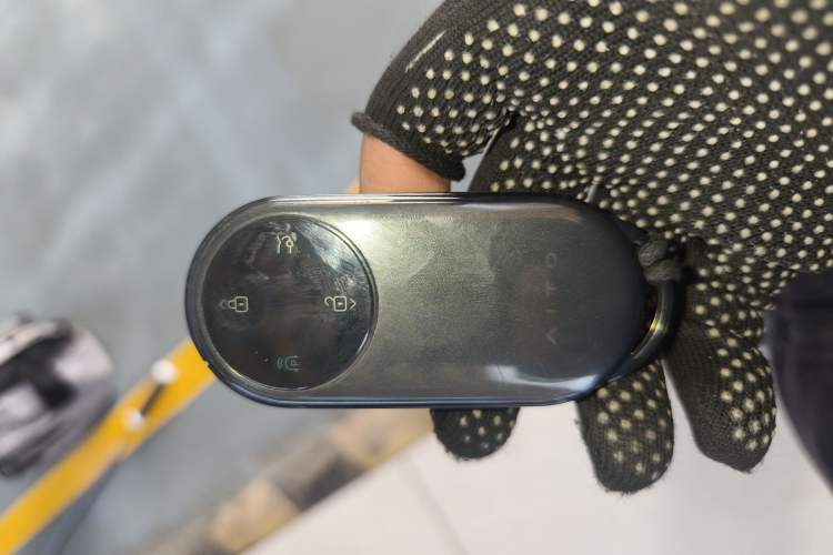 Used Hima AITO M8 2025 Extended-Range Max+ Version 53.4 kWh 6-Seater Edition