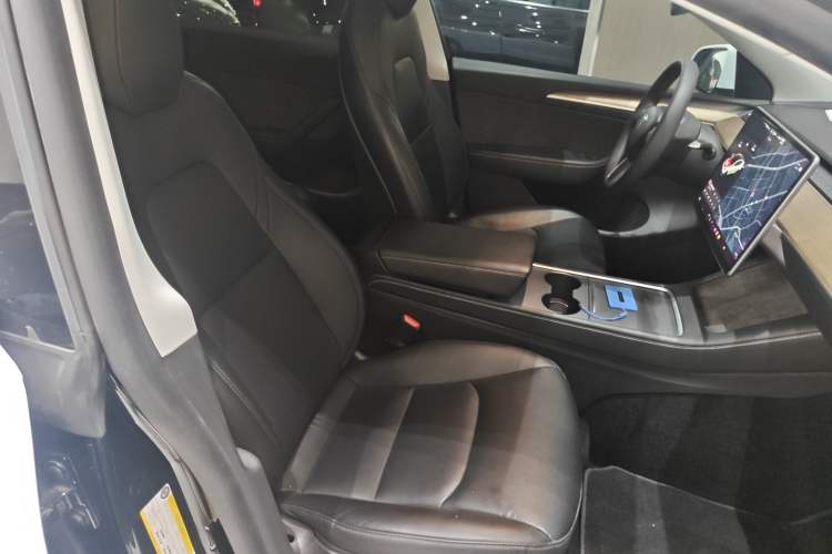 Used Tesla Model Y 2021 Standard Range Rear-Wheel Drive Version