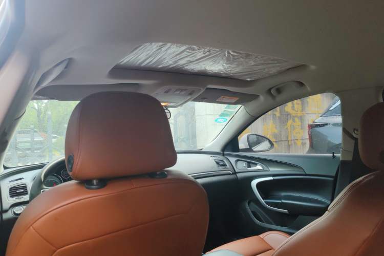 Used Buick Regal 2015 1.6T Leading Technology Model Headliner