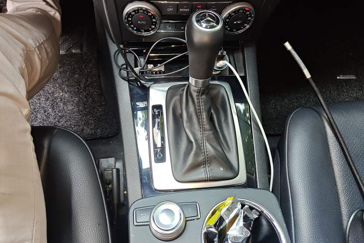 Used Mercedes-Benz GLK-Class 2012 GLK 300 4MATIC Fashion Model