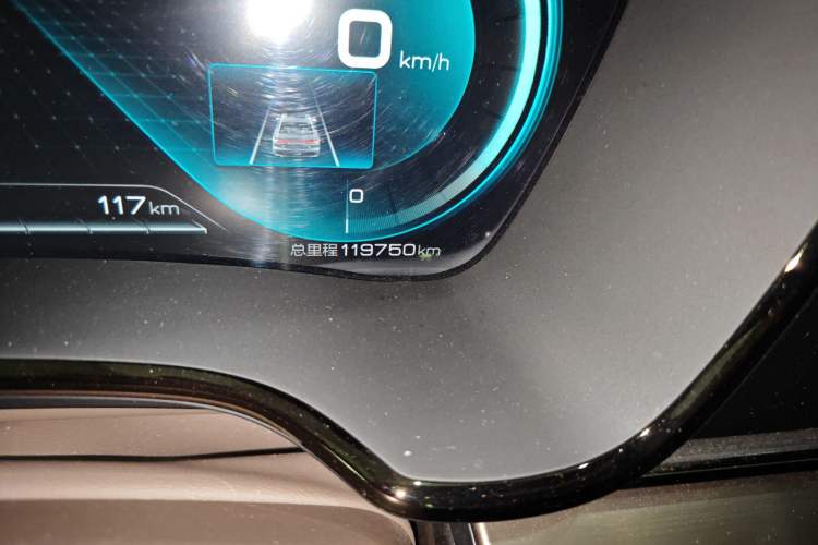 Used BYD Han 2020 DM Four-Wheel Drive Performance Edition Prestige Model Odometer Close Up