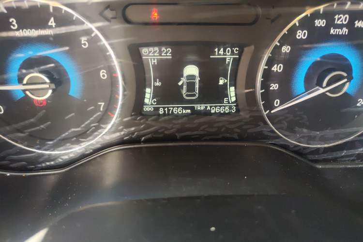 Used Dongfeng Fengon 580 2018 1.5T Manual ZhiShang Model