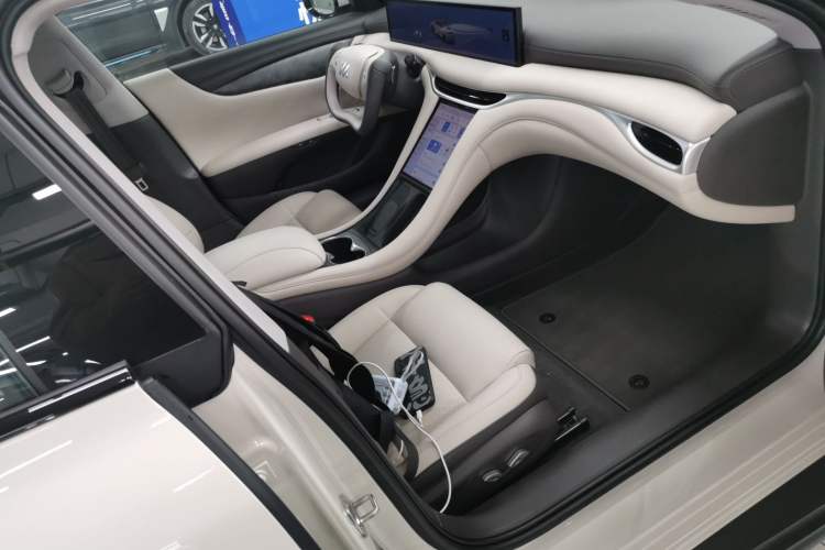 Used IM L6 2024 Max Standard Edition
