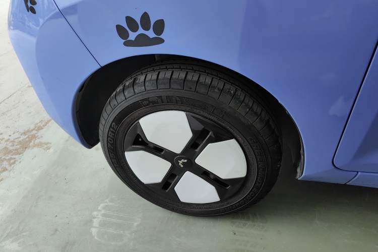 Used Wuling Hongguang MINIEV 2022 Macaron Colorful Edition Lithium-Ion Battery Exterior 4