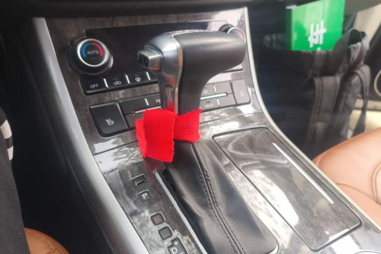 Used Haval H8 2015 2.0T Two-Wheel-Drive Elite Version