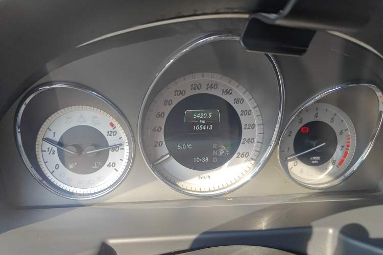 Used Mercedes-Benz GLK-Class 2015 GLK 300 4MATIC Fashion Edition Ultimate Version
